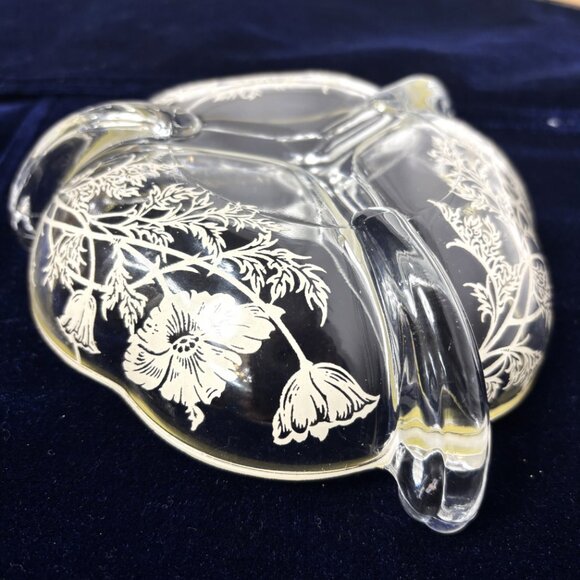 Vintage 3 Part Divided Relish Dish w/ Floral pattern & silver edge - Picture 8 of 10
